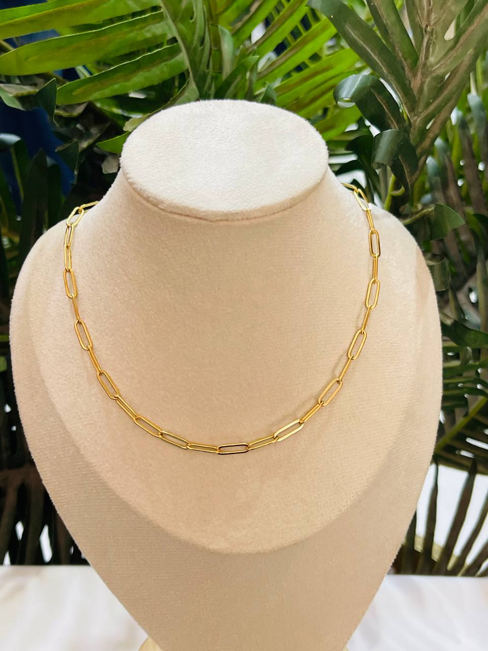 Minimalist Gold Paperclip Chain Necklace