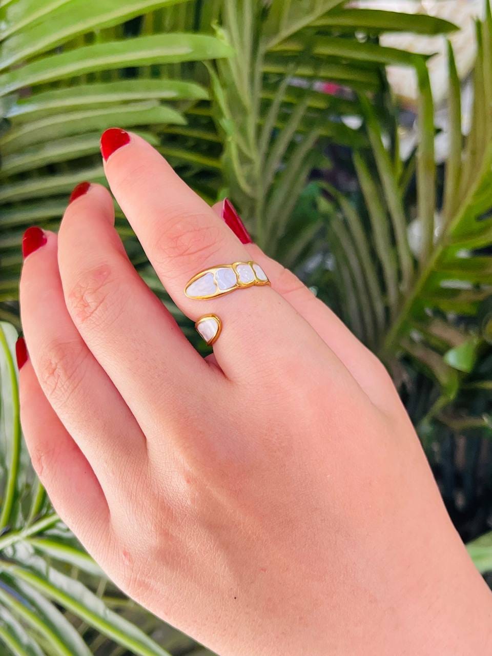 Luminous Pearlescent Wrap Ring