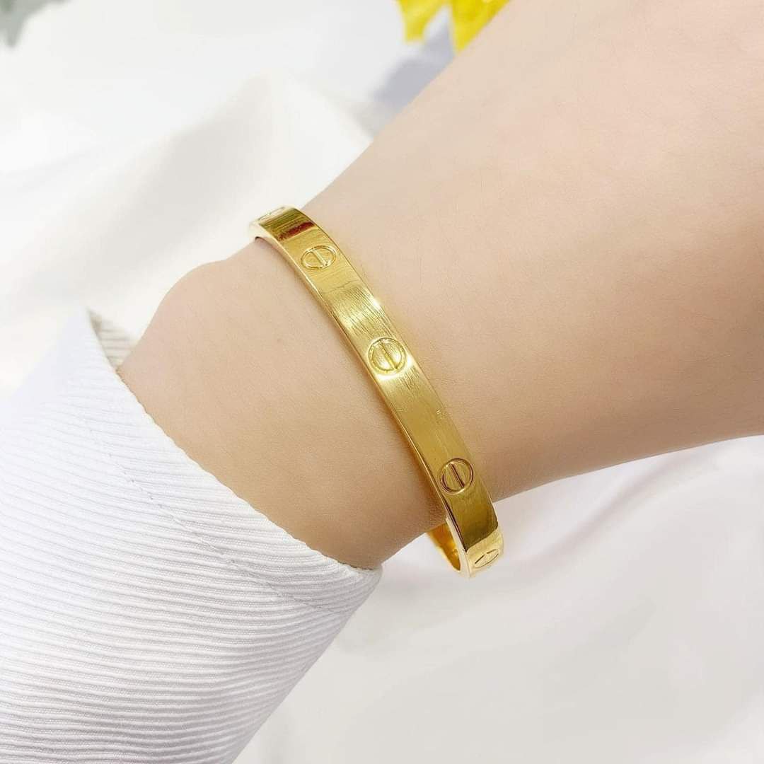 Plain stainless steel Cartier bracelet
