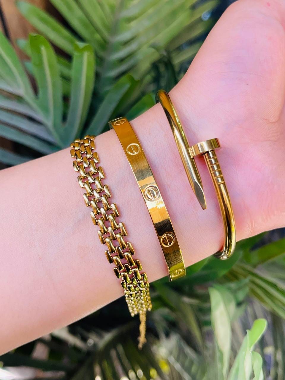 The Modern Classic Gold Stack