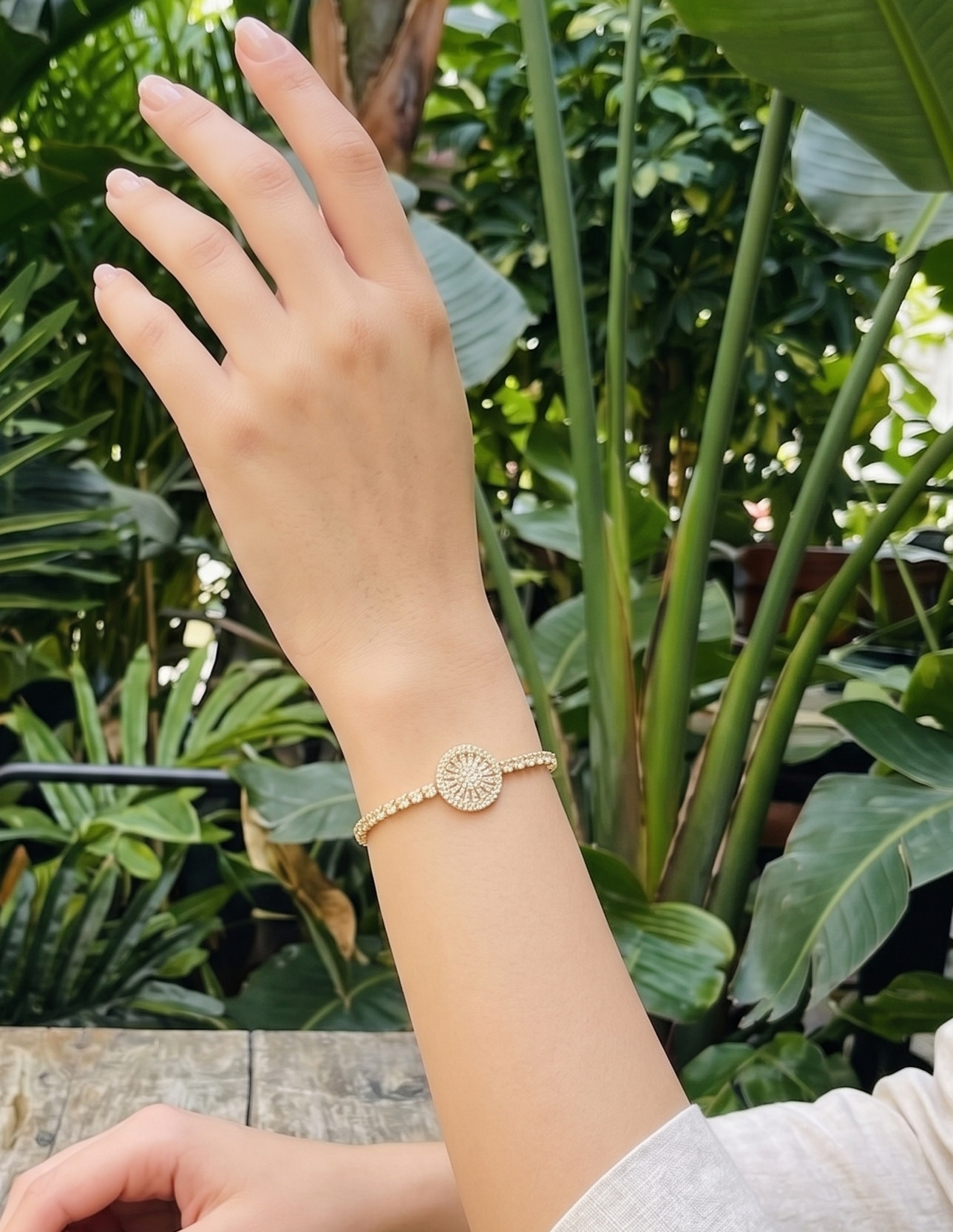 The Radiant Halo Crystal Bracelet